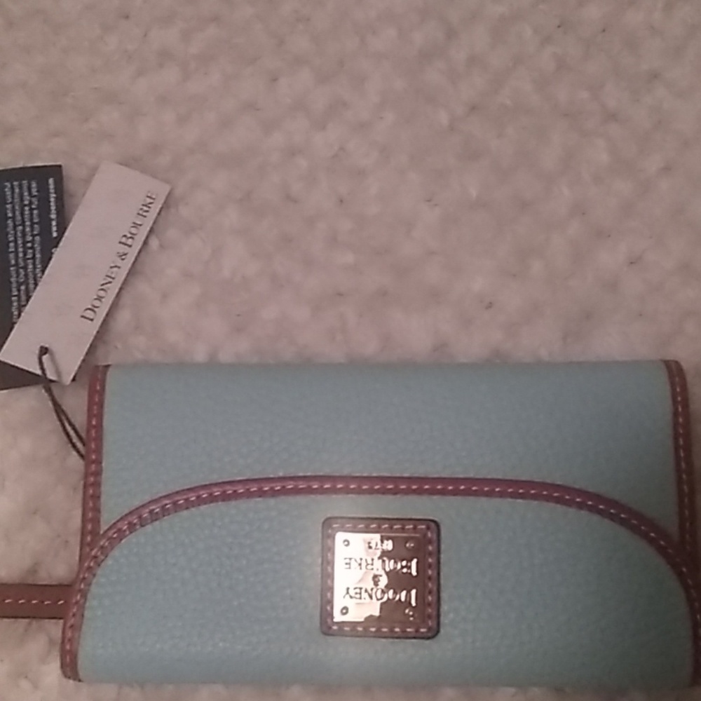 Dooney & Bourke Wallet